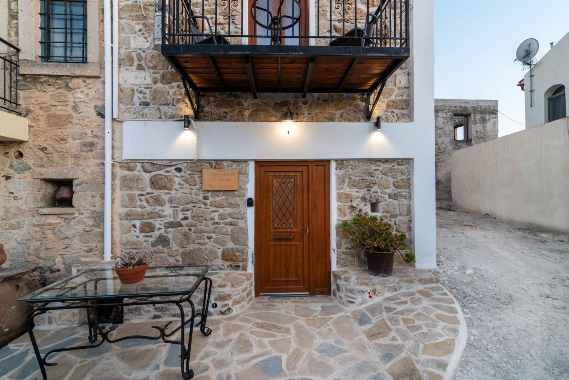 Stone House Elefteria Near Matala Beach Petrokefálion Esterno foto
